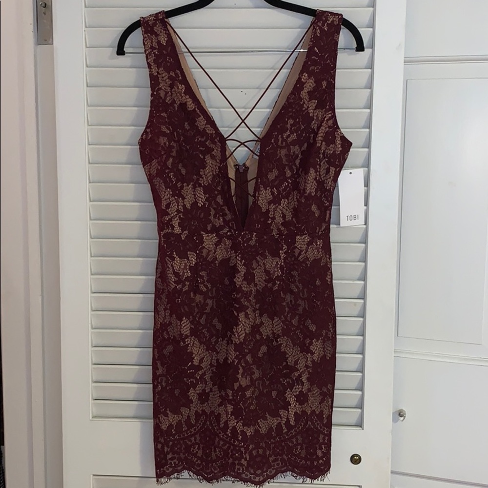 TOBI “GABI wine and nude Bodycon” Lace dress